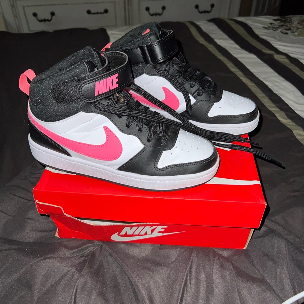 Like new! Only worn 1x